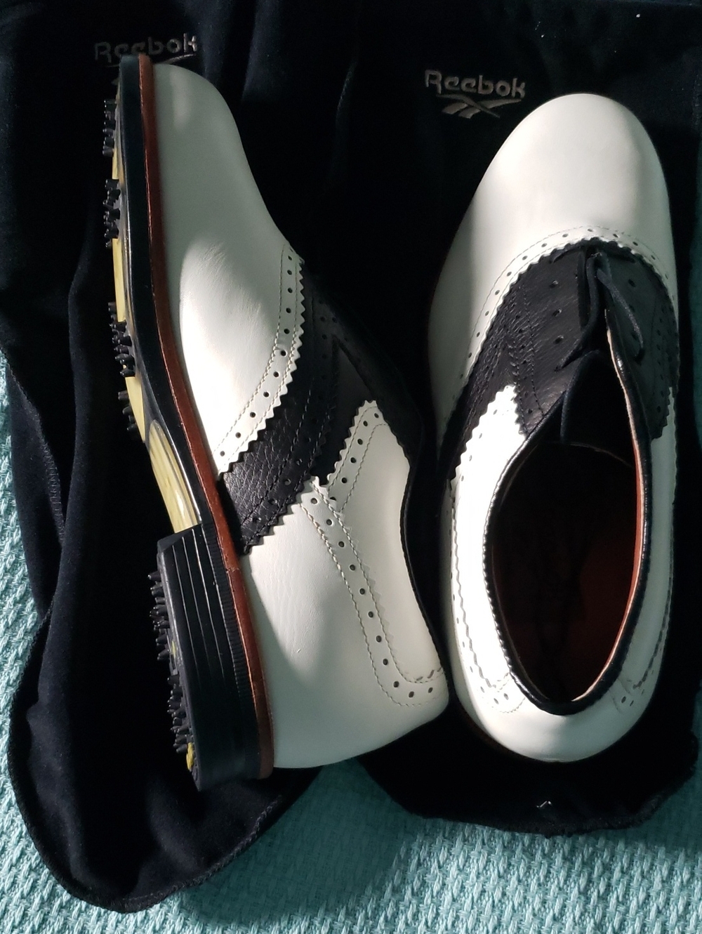 Reebok Men’s White and Black Two-Tone Wingtip Golf Shoes